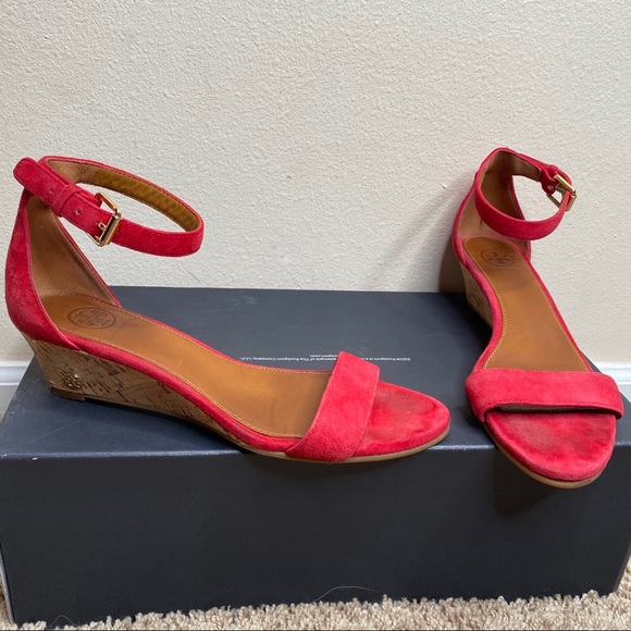 Tory Burch Savannah Wedge Red Suede Sandal Size 8 - Picture 7 of 10